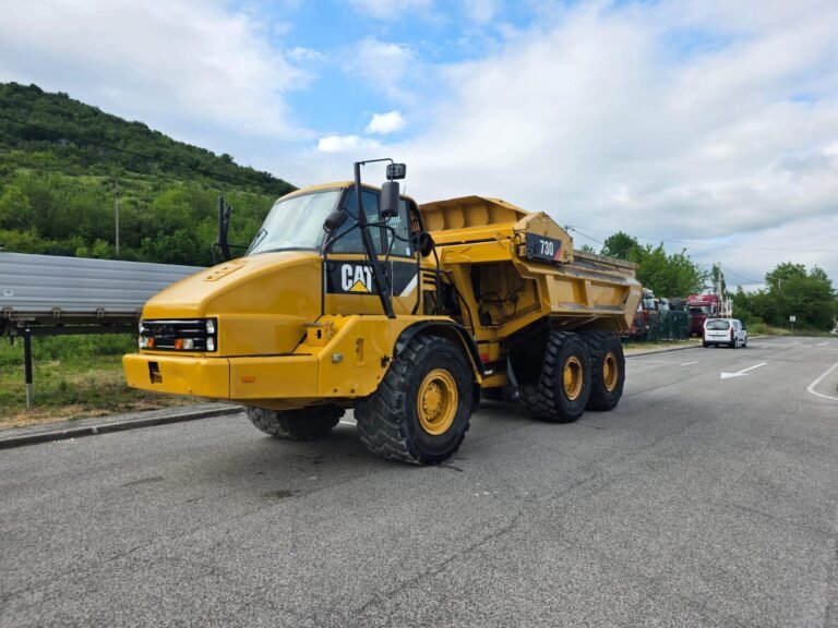 Caterpillar 730D MY 2012 Pushing 10.000h